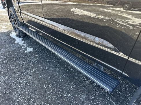 Used 2021 Ford F150 Platinum w/ FX4 Off-Road Package image 9