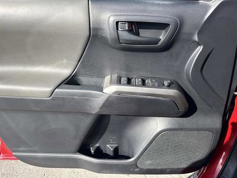 Used 2021 Toyota Tacoma SR image 10