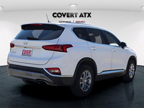 Used 2019 Hyundai Santa Fe SE image 7