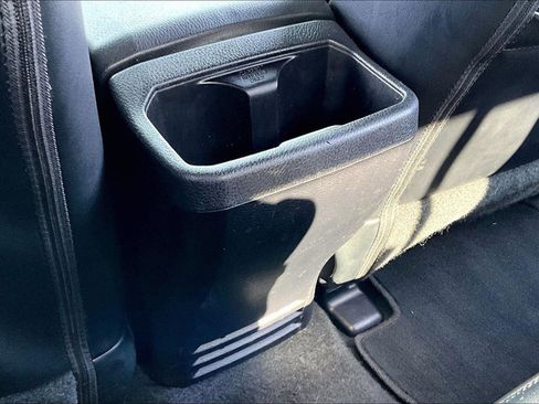 Used 2022 Toyota Tacoma TRD Sport image 32