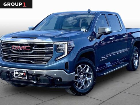 Used 2024 GMC Sierra 1500 SLT w/ SLT Convenience Package AWD/4WD image 1