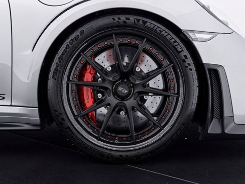 Used 2019 Porsche 911 GT2 RS RWD image 44