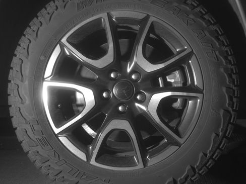 Used 2025 Jeep Compass Trailhawk image 13