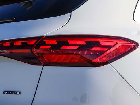 New 2025 Audi Q5 Premium Plus image 10