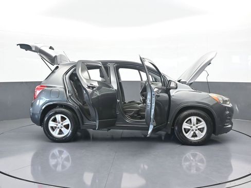 Used 2019 Chevrolet Trax LS w/ Tint and Cruise Package image 69