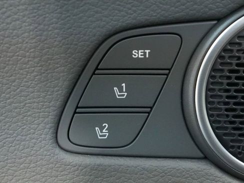 New 2025 Hyundai Sonata Limited image 26