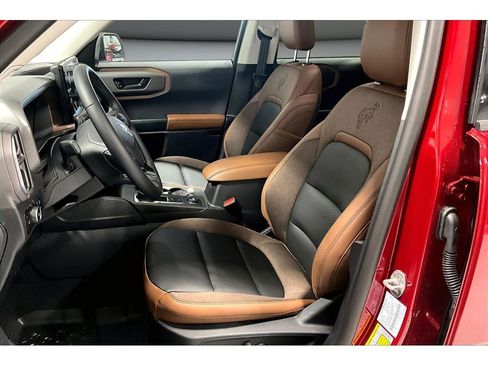 New 2025 Ford Bronco Sport Outer Banks w/ Outer Banks Tech Package+ image 40