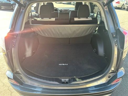 Used 2018 Toyota RAV4 XLE image 23
