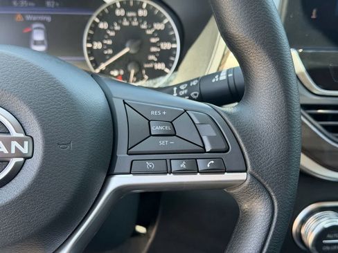 New 2026 Nissan Altima 2.5 SV FWD image 18