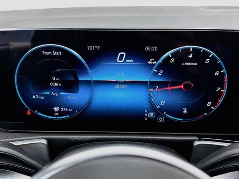 Used 2023 Mercedes-Benz GLB 250 image 32