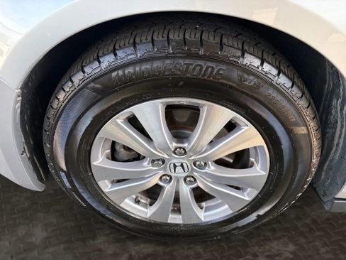 Used 2014 Honda Odyssey EX-L image 42