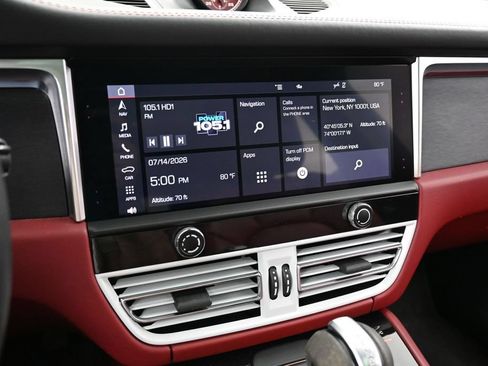 Certified 2022 Porsche Macan GTS AWD/4WD image 21