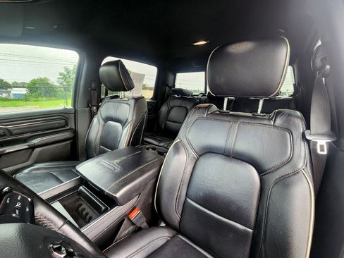 Used 2022 RAM 1500 Limited w/ Night Edition AWD/4WD image 5