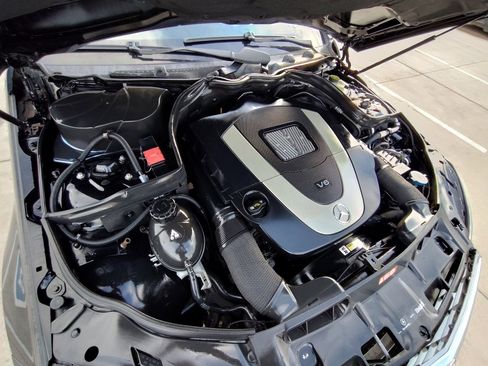 Used 2010 Mercedes-Benz C 300 Sedan image 46