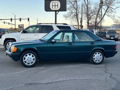 Used 1993 Mercedes-Benz 190 E 2.3 image 7