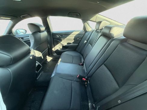 Used 2022 Honda Accord Sport image 8