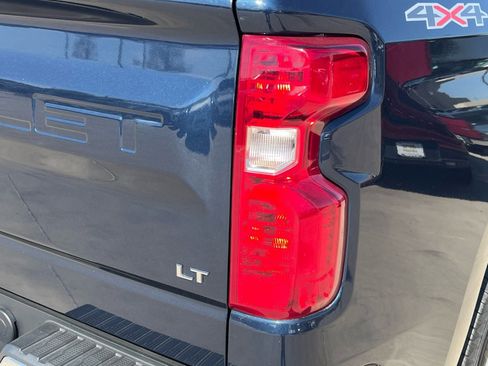 Used 2022 Chevrolet Silverado 1500 LT image 14