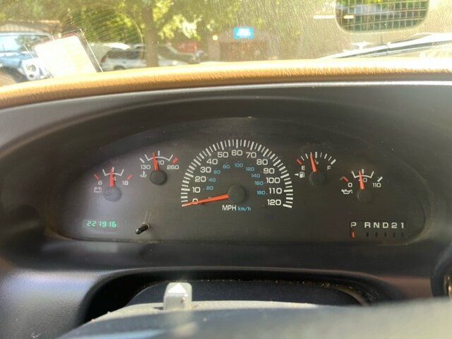 Used 2000 Dodge B1500 RWD image 11