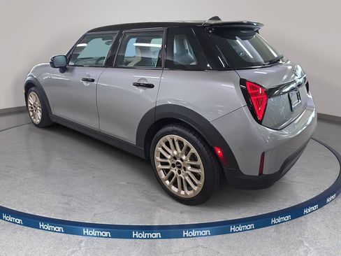 Used 2025 MINI Cooper S FWD image 9