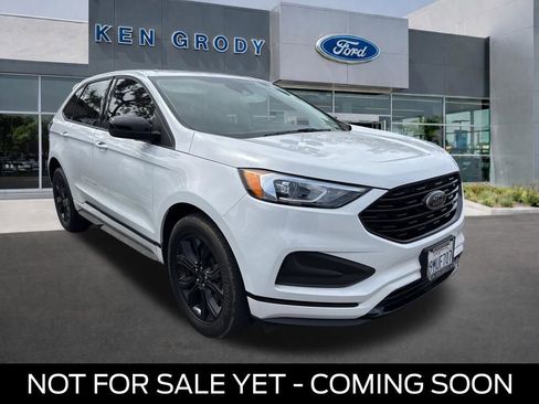 Used 2024 Ford Edge SE w/ Black Appearance Package image 1