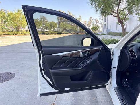 Used 2019 INFINITI Q50 Luxe RWD image 19