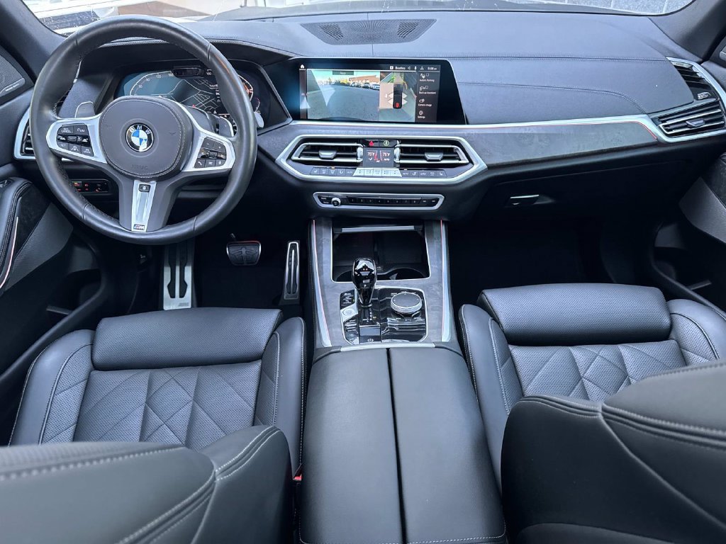Used 2023 BMW X5 xDrive40i w/ M Sport Package AWD/4WD image 17