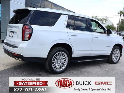 Used 2023 Chevrolet Tahoe Premier w/ Premium Package 2 RWD image 9