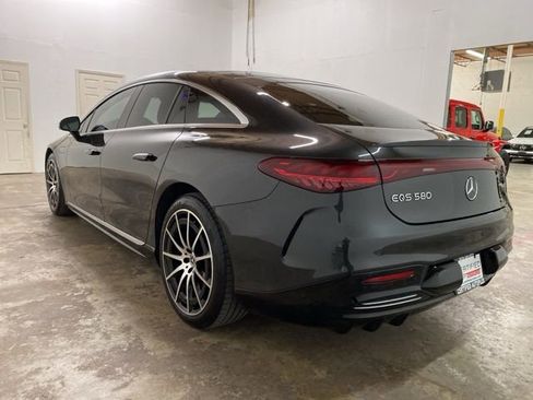 Used 2023 Mercedes-Benz EQS 580 4MATIC Sedan image 4