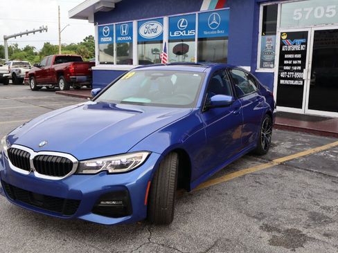 Used 2019 BMW 330i xDrive Sedan w/ M Sport Package AWD/4WD image 7