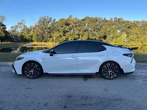 Used 2023 Toyota Camry XSE image 2