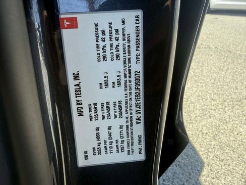 Used 2018 Tesla Model 3 Long Range AWD/4WD image 15