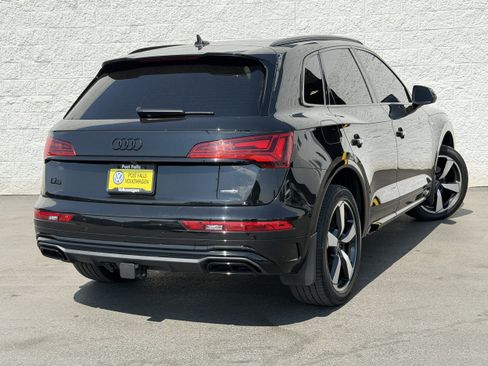 Used 2023 Audi Q5 2.0T Premium Plus w/ Premium Plus Package AWD/4WD image 7