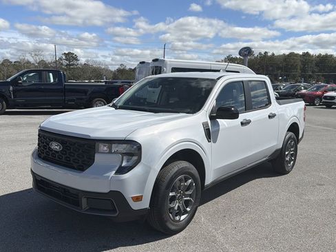New 2026 Ford Maverick XLT w/ XLT Luxury Package image 6