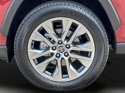 Certified 2025 Toyota RAV4 XLE Premium FWD image 25