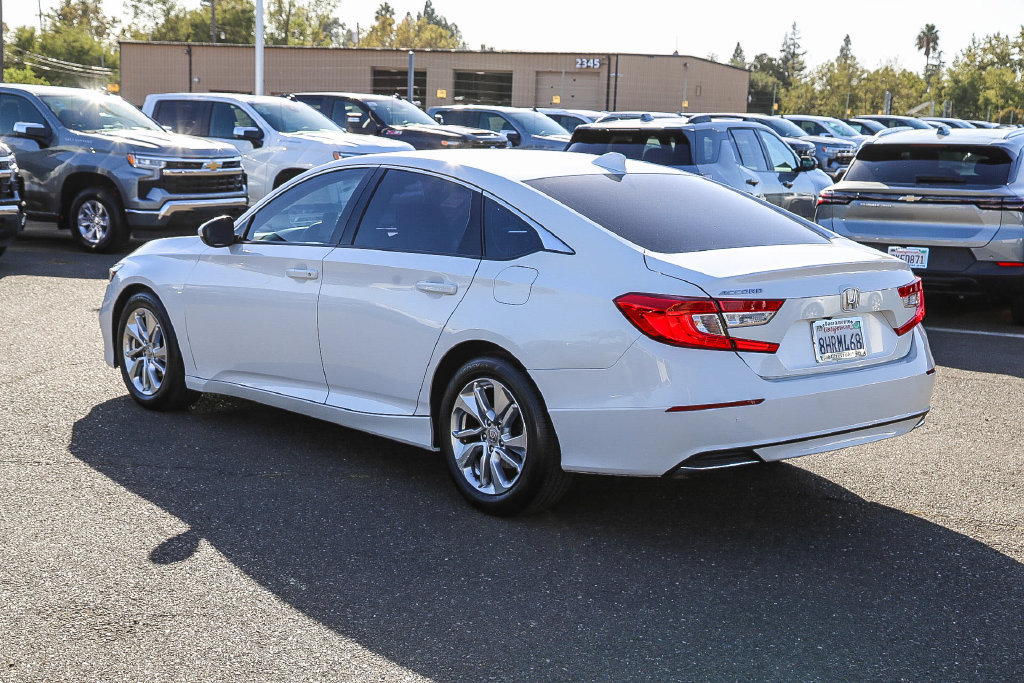 Used 2019 Honda Accord LX image 2