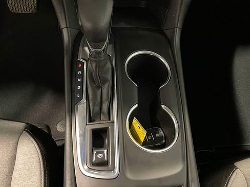 Used 2023 Chevrolet Equinox LS image 30