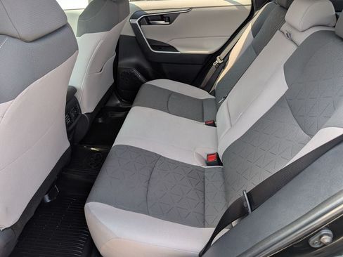 Certified 2025 Toyota RAV4 XLE AWD/4WD image 28