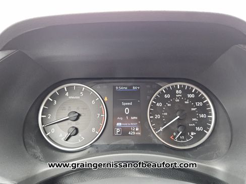 Used 2025 Nissan Sentra S FWD image 14