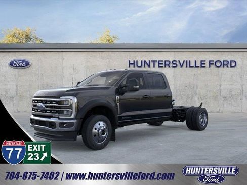 New 2026 Ford F550 4x4 Crew Cab Super Duty image 1