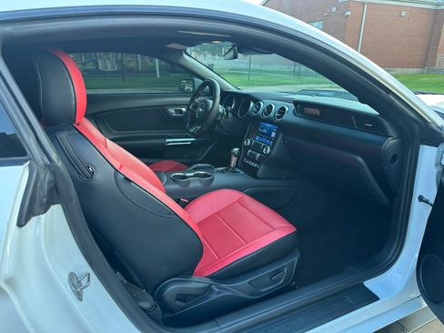 Used 2021 Ford Mustang Coupe w/ Equipment Group 101A RWD image 18