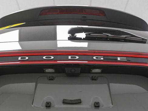 Used 2021 Dodge Durango SXT AWD/4WD image 11