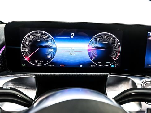 Certified 2025 Mercedes-Benz GLB 250 image 20