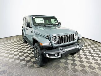 New 2026 Jeep Wrangler Sahara video 2