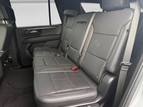 Used 2025 Chevrolet Tahoe Z71 AWD/4WD image 14