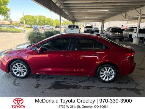 Used 2022 Toyota Corolla LE w/ LE Convenience Package FWD image 8