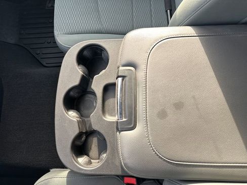 Used 2018 RAM 1500 ST image 18