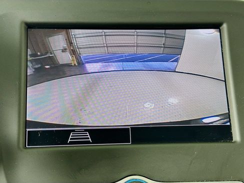 Used 2022 Chevrolet Equinox LT w/ LPO, Floor Liner Package AWD/4WD image 28