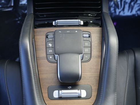 Used 2024 Mercedes-Benz GLS 580 4MATIC image 50