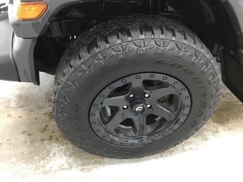 Used 2018 Jeep Wrangler Unlimited Sport S AWD/4WD image 4