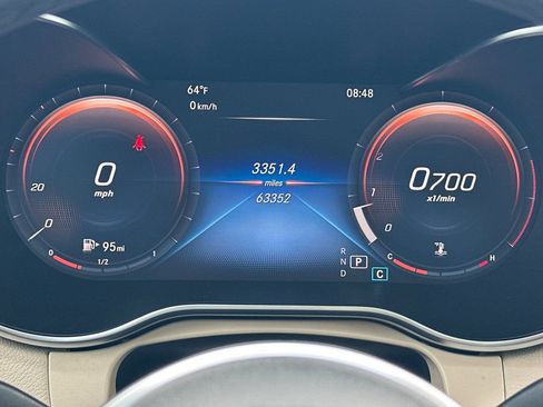 Used 2022 Mercedes-Benz GLC 300 image 23